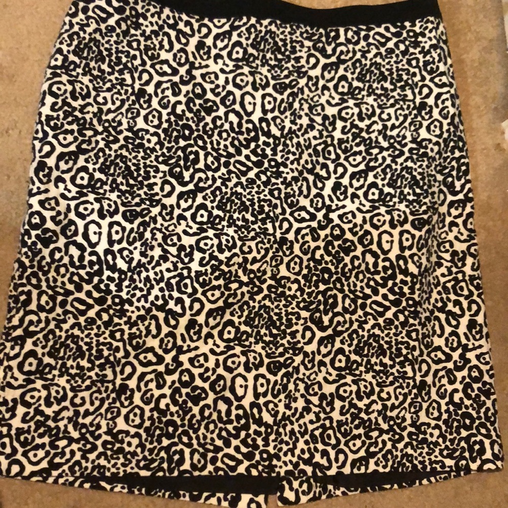 Anne Taylor cheetah skirt size 12